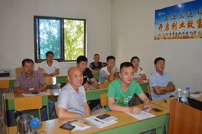 白酒品酒师、酿酒师职业技能鉴定培训班正式开班