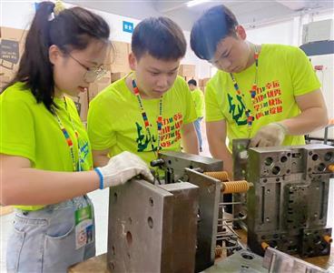 深圳宝安产品零件编程培训学校口碑解析 如何选择优质的职业技能培训机构